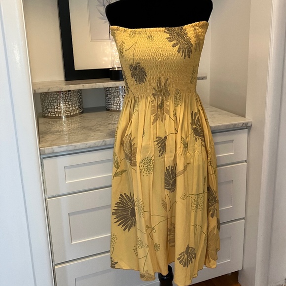Yellow Strapless Halter Floral Print Summer Dress/Beach - Picture 2 of 15